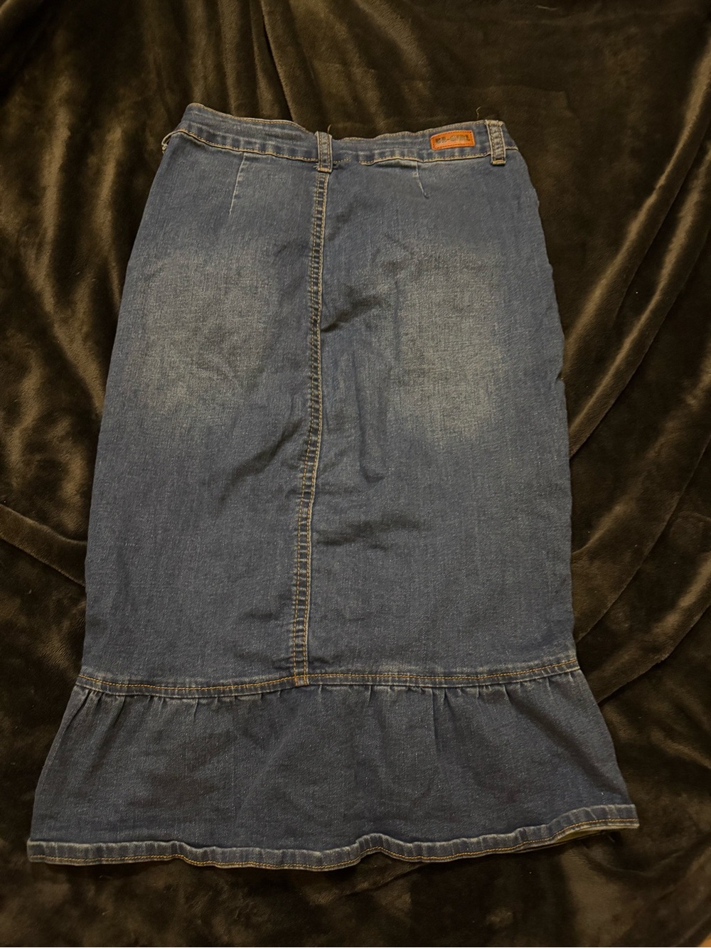 Denim Button-Front Ruffle Hem Skirt - Blue - Picture 4 of 5